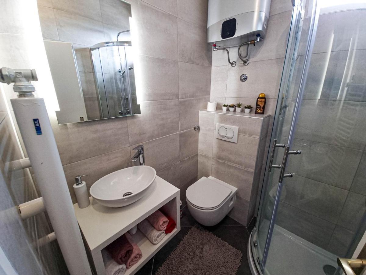 Apartment Apex Penthouse Self Check-In Karlovac Exterior foto